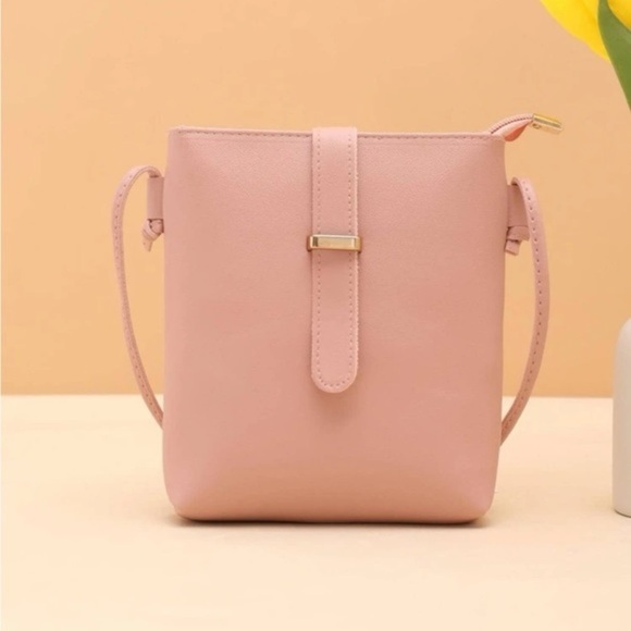 ⚠️Clearance💕Mini Crossbody Bag Pink Bucket Bag - Picture 1 of 5